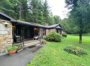 271 Wharton Furnace Rd, Farmington, PA 15437