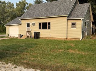 206 N Cass St, Mount Ayr, IA 50854