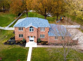 4330 Linda Dr, Vermilion, OH