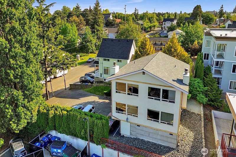 3rd image of 1408 G Street