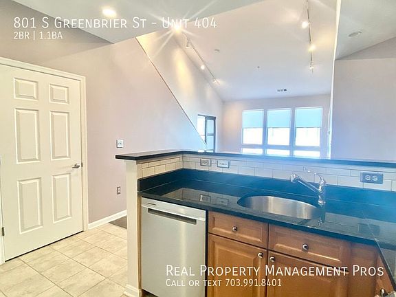 5th image of 801 S Greenbrier St APT 404