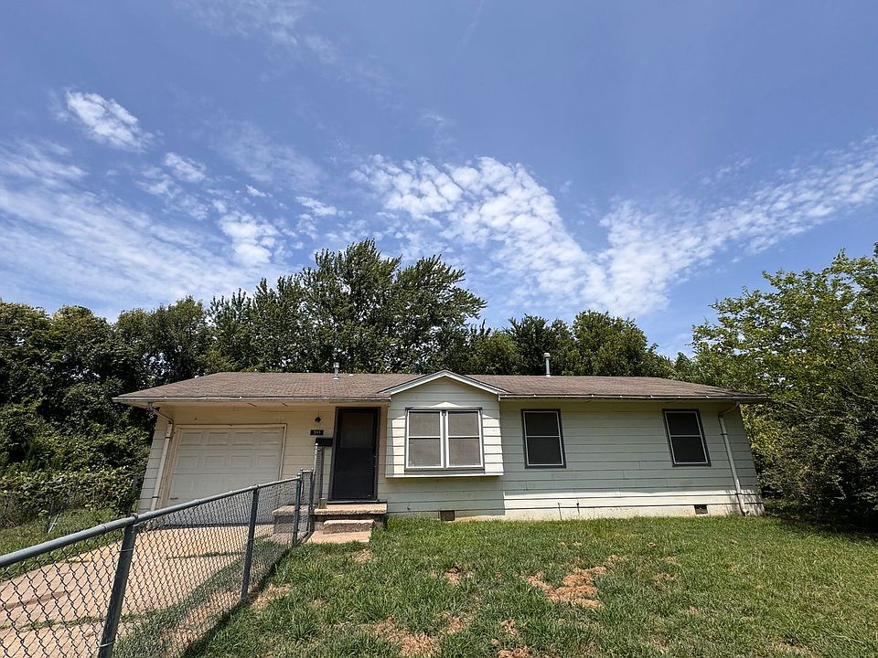 1st image of 335 W 61st Pl N