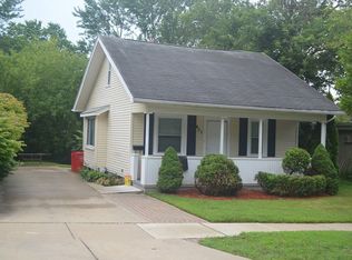 401 Woodward Ave, Rochester, MI 48307