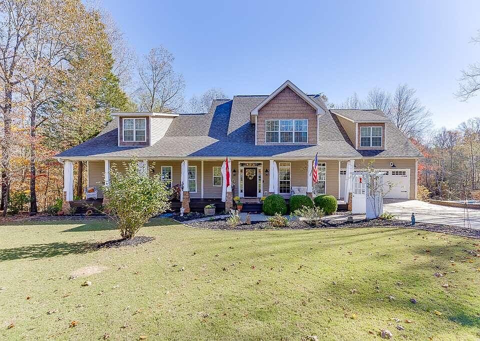 1st image of 168 Sullivan Dr