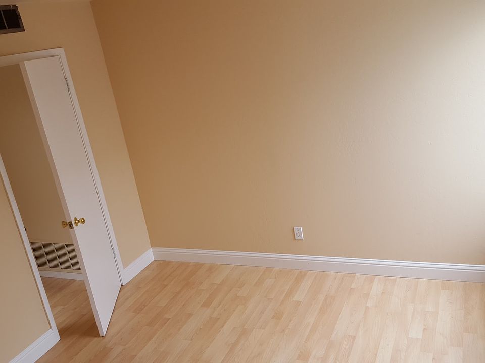 2nd image of 630 Presidio Ave APT 4
