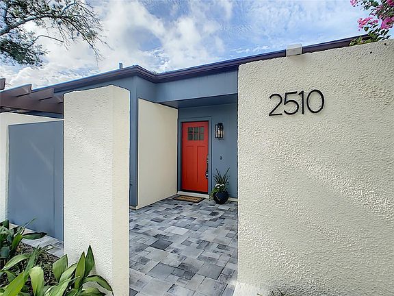 3rd image of 2510 Leeward Way