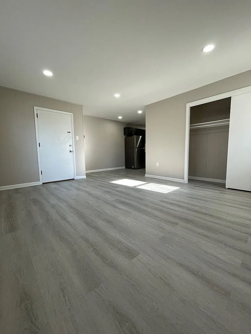 405 Penn Street — Photo 4