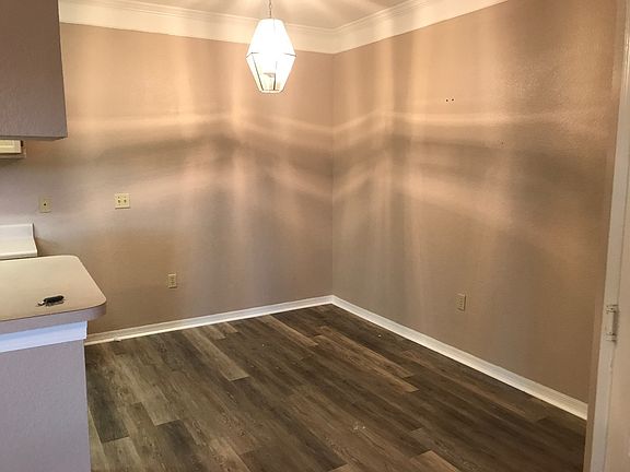 4th image of 11541 Villa Grand APT 811