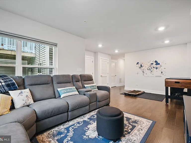 825 Pecan Rd — Photo 4