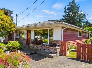 221 W Hunley Ave, Westport, WA 98595