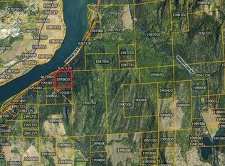 2462X Highway 25 Hwy N, Kettle Falls, WA 99141