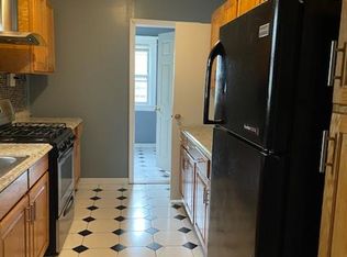 1126 Underhill Ave #B, Bronx, NY 10472