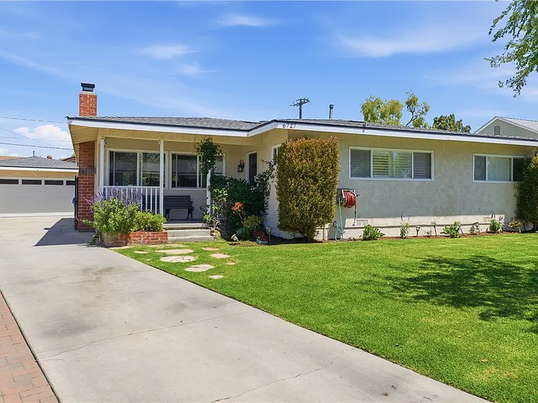 6727 E Pageantry St — Photo 1