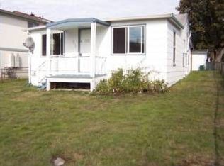 542 N 104th St, Seattle, WA 98133