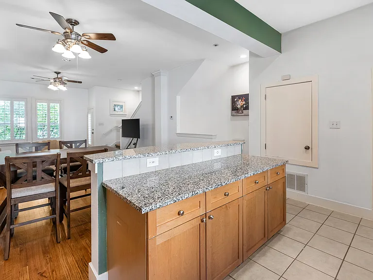 4830 Cedar Springs Rd #37 — Photo 28