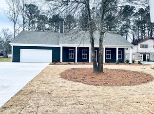 147 Zion Wood Rd, Loganville, GA 30052