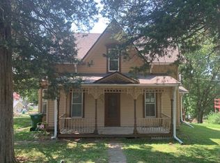 602 N Chestnut St, Avoca, IA 51521