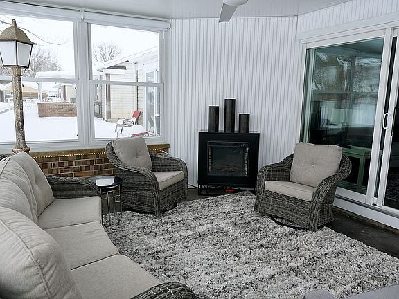 3 season porch