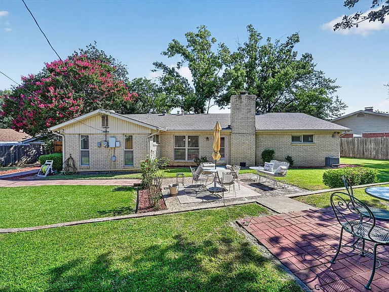 1306 Pueblo Ct — Photo 15