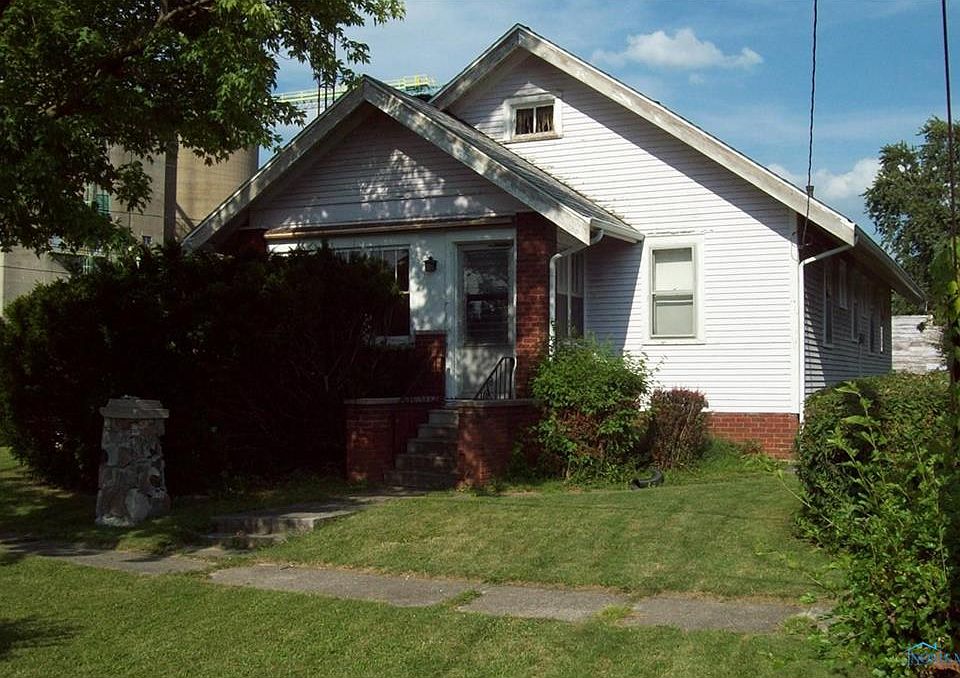 1st image of 1815 N Walker St