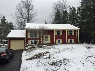 105 Maplewood Dr, Ithaca, NY 14850