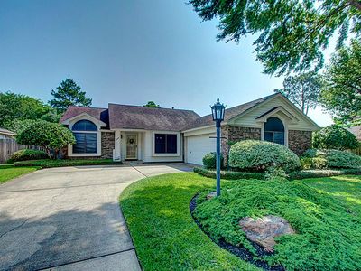 15866 Meadow Village Dr, Houston, TX, 77095