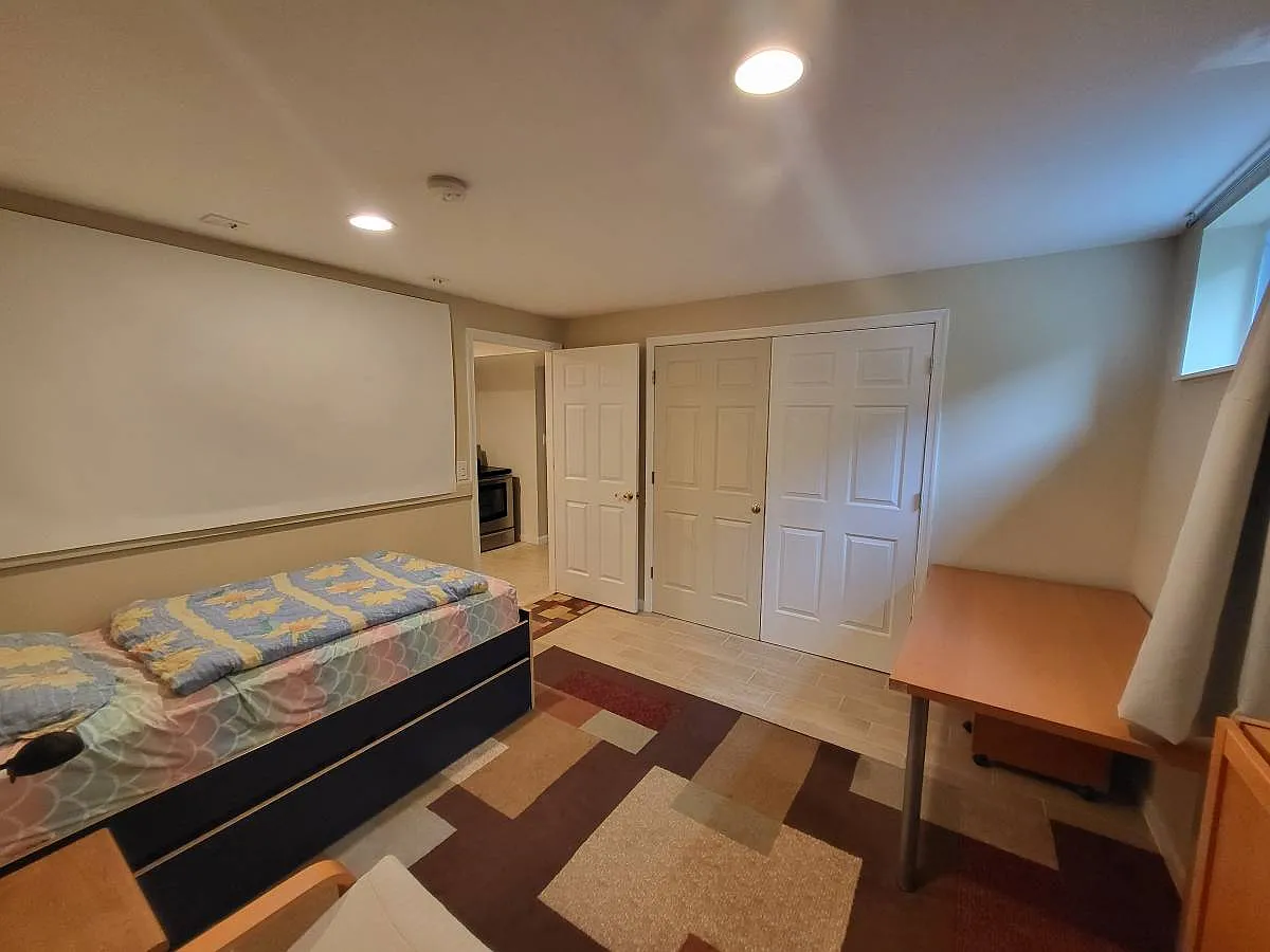 Windsor Ln, Bethesda — Photo 2