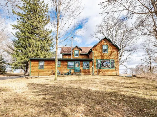 N692 300th St, Maiden Rock, WI 54750