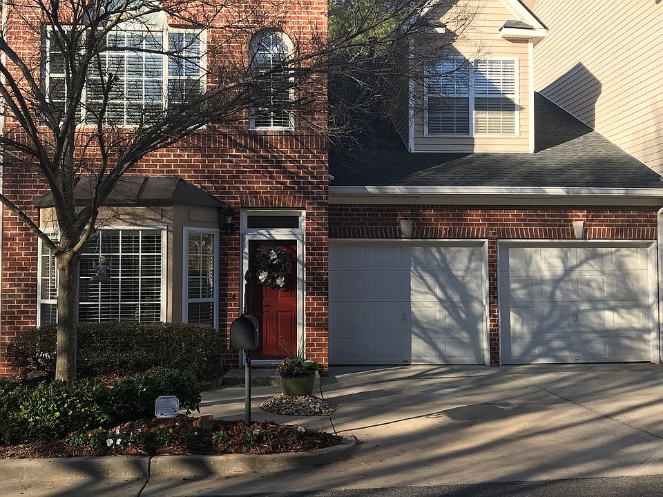 1st image of 9004 Lexington Dr