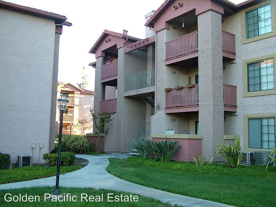 1st image of 12075 Alta Carmel Ct Unit 51