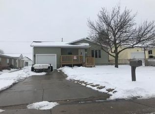 1007 E 5th St, Grand Island, NE 68801