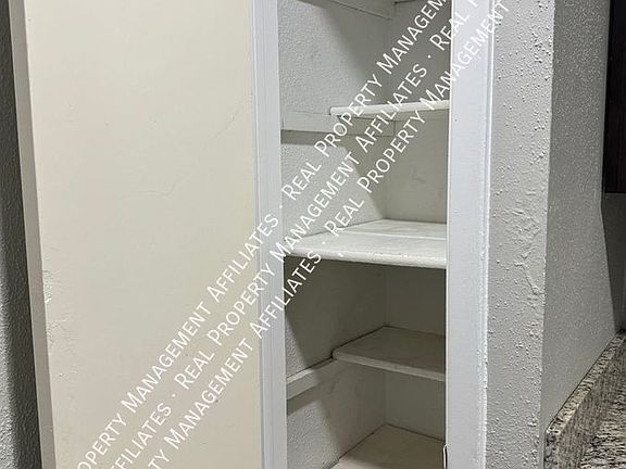5th image of 10211 Sugar Branch Dr APT 339