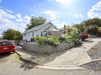 812 E 15th St, The Dalles, OR, 97058