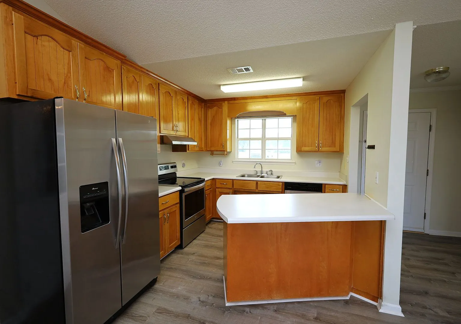 4200 Shadowwood Dr — Photo 4