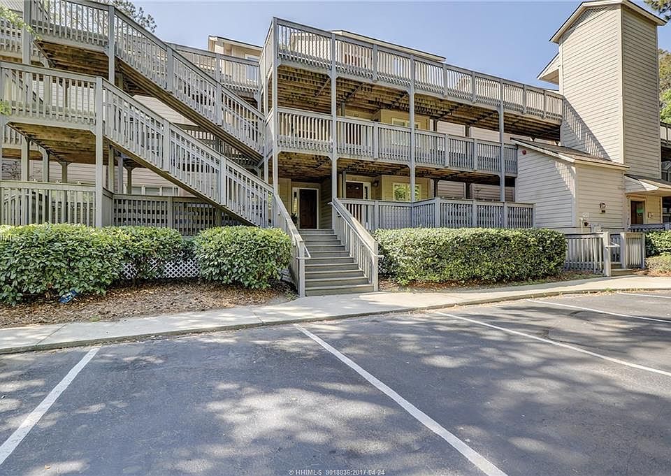 1st image of 50 Yacht Cove Dr