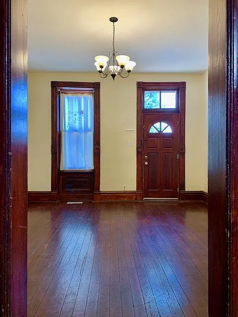 4 bed, 1800 sqft, $2,000 — Photo 4