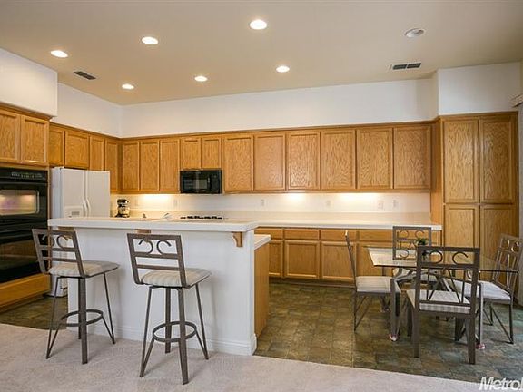 5th image of 120 Orrington Cir