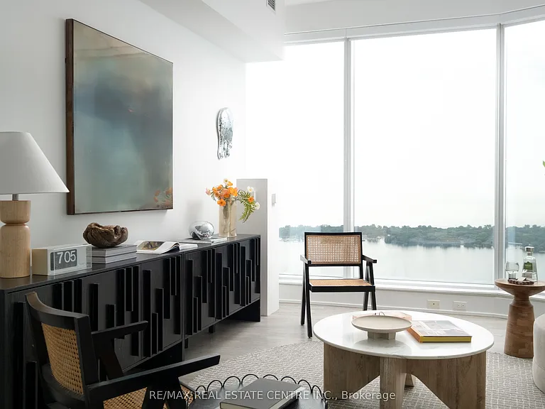 10 York St #6210 — Photo 8