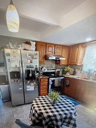1st image of 4 Cedar St