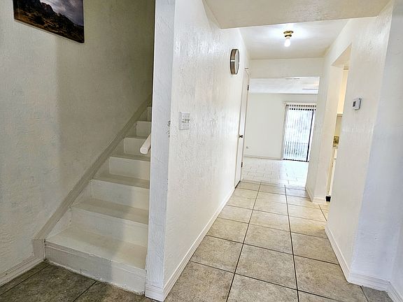 3rd image of 1514 Espanola Ave #C