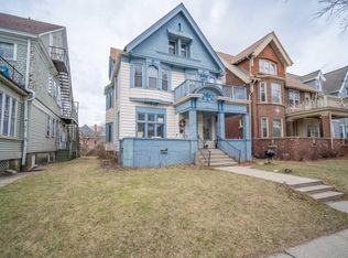 2833 N Downer Ave, Milwaukee, WI 53211