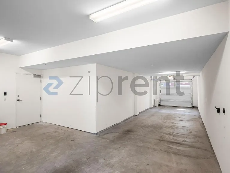 460 Montague Expy #40 — Photo 31