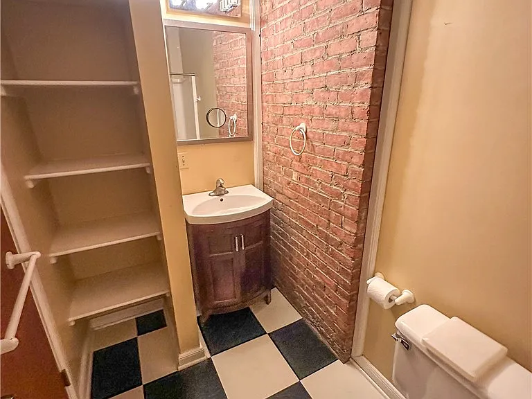 113 Comfort St #6 — Photo 12