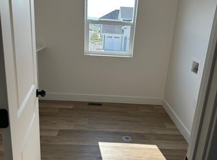 1886 N 250 W, Logan, UT 84341