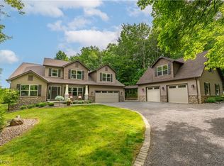7682 Day Ave SW, Navarre, OH 44662