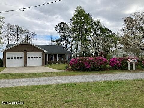5th image of 246 Blue Heron Drive