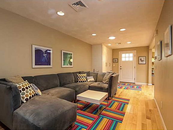3rd image of 336 Beachwood Dr