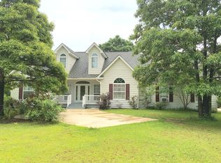 82 Carnes Rd, Wiggins, MS 39577