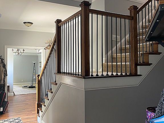 Garage ent. view of stairs 