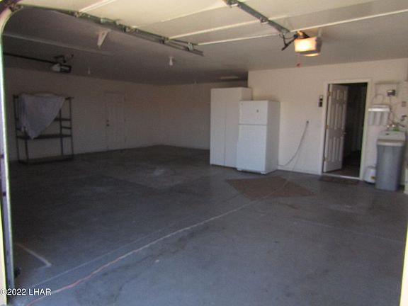 2nd image of 3260 Saratoga Ave